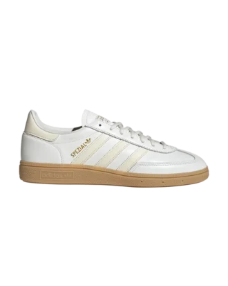 handbollsspecial 1 5 330x413 - Handbollsspecial